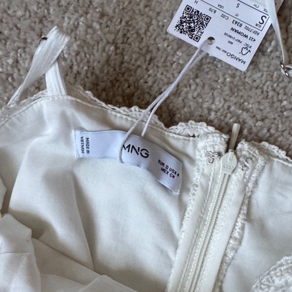 Zara Cream Lace Maxi Dress - Picture 3 of 4